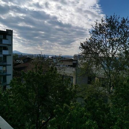 Cozy Luminous Apartment Thessaloniki Exterior foto