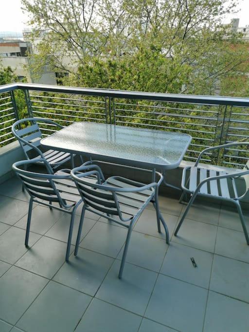 Cozy Luminous Apartment Thessaloniki Exterior foto